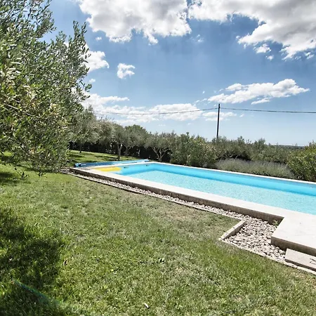 Holiday home Srecko Polaca